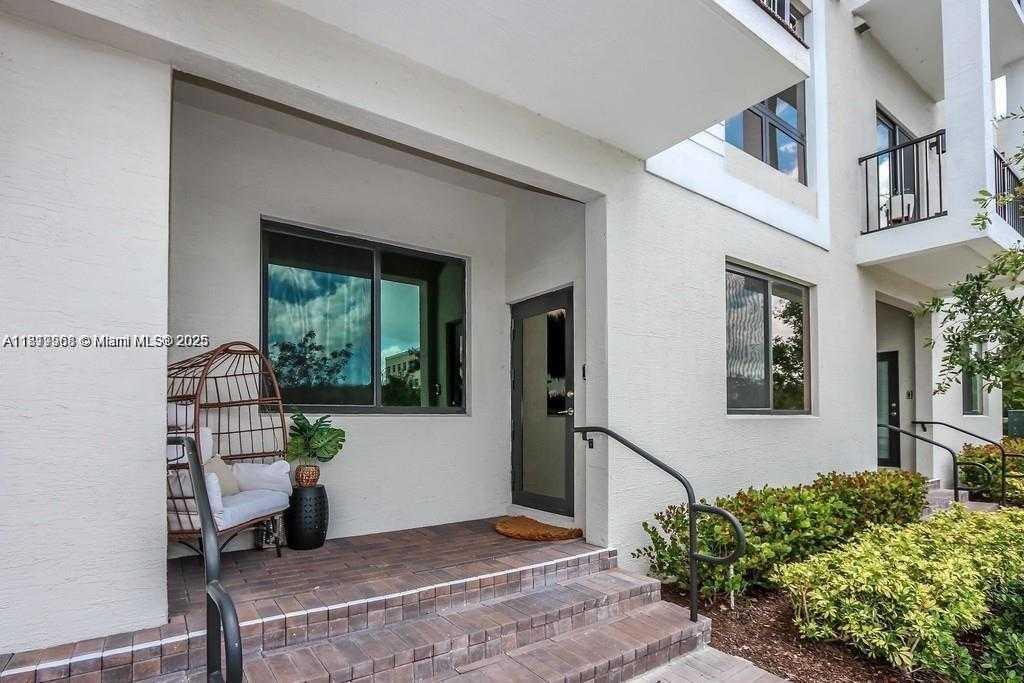Small Image of 8363 NORTH WEST 41ST ST #A-109, Doral Number 3