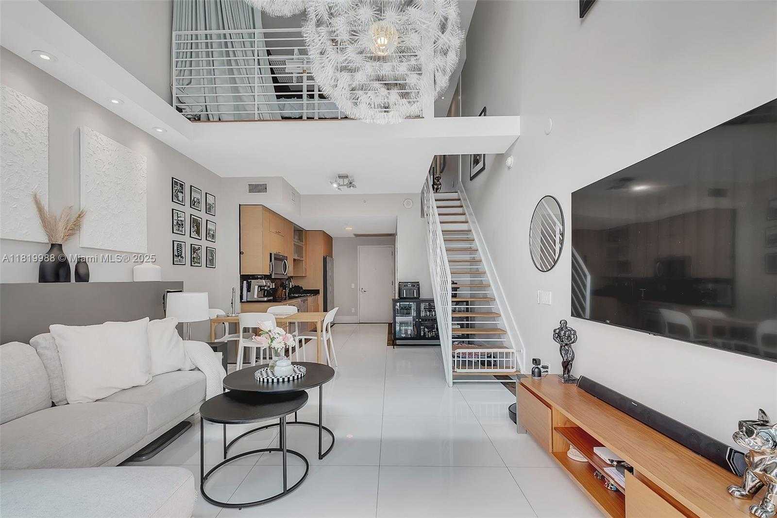 Small Image of 60 SOUTH WEST 13TH ST #3610, Miami Number 2