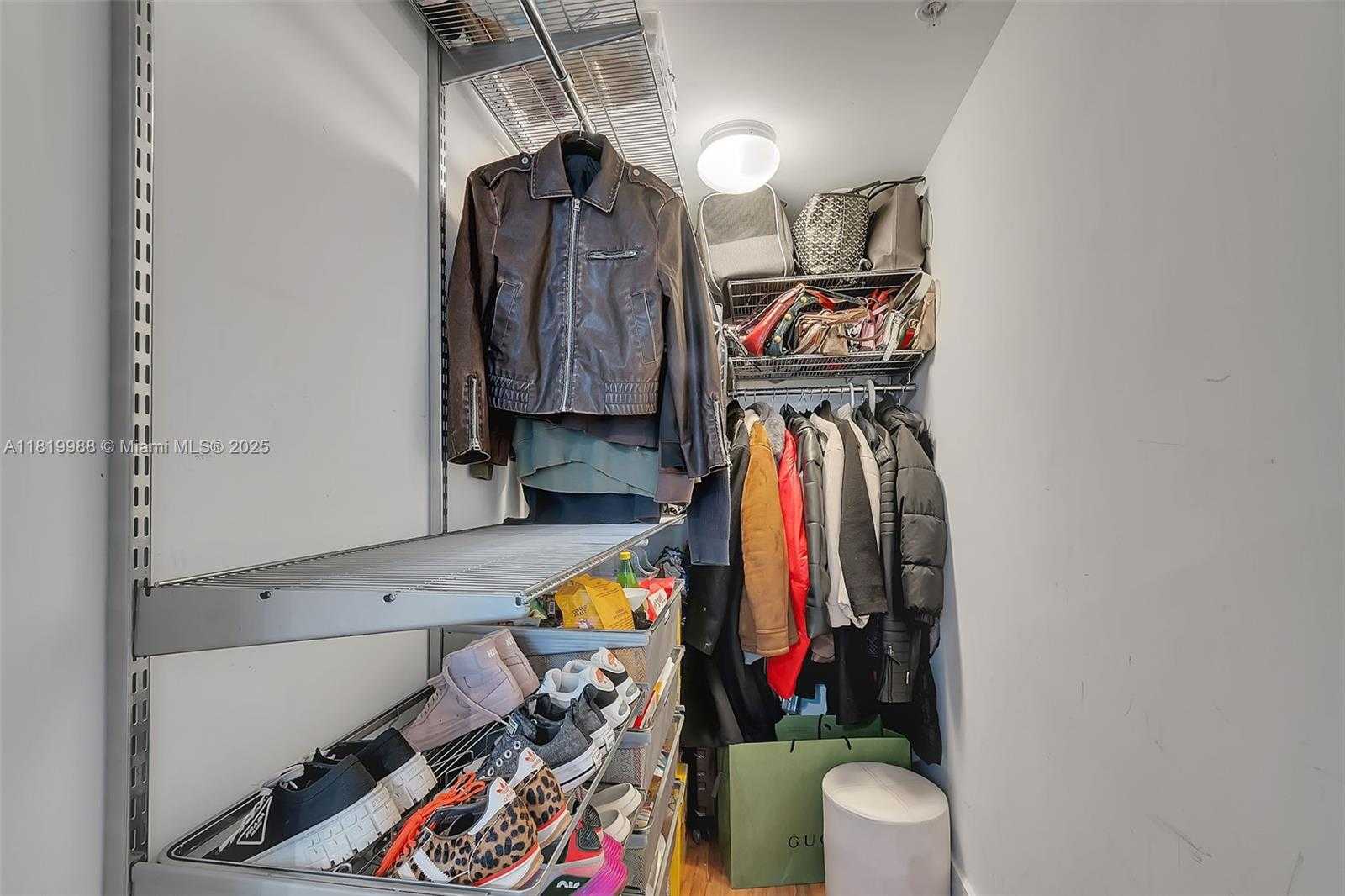 Small Image of 60 SOUTH WEST 13TH ST #3610, Miami Number 22