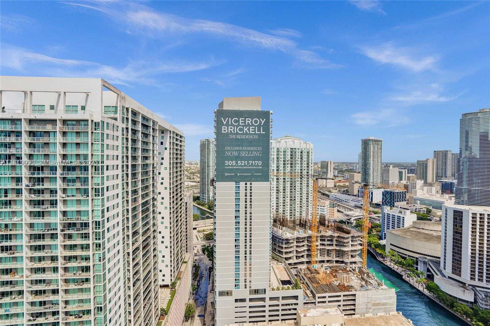 Small Image of 485 BRICKELL AVE #3608, Miami Number 17