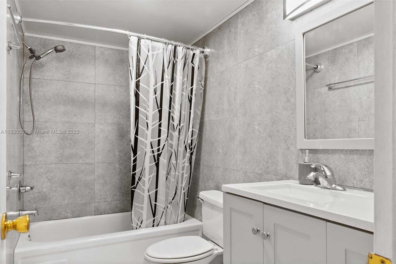 Small Image of 1849 SOUTH OCEAN DR #410, Hallandale Beach Number 13