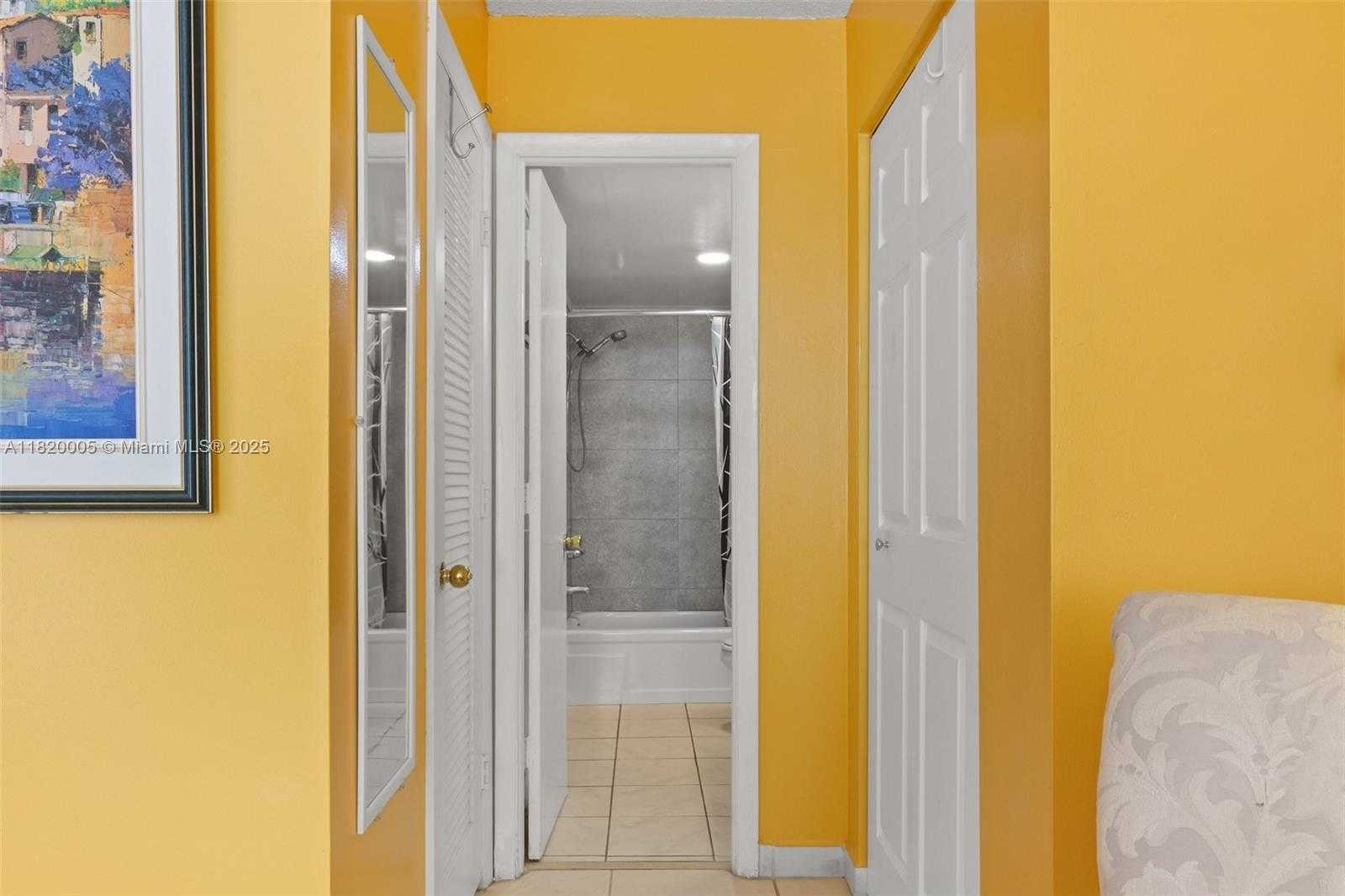 Small Image of 1849 SOUTH OCEAN DR #410, Hallandale Beach Number 14