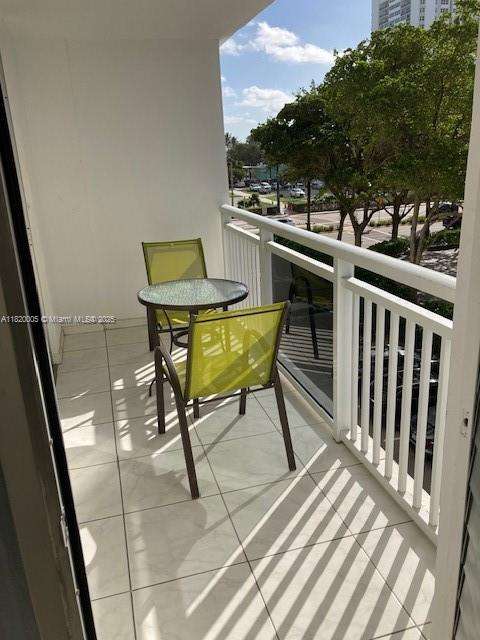 Small Image of 1849 SOUTH OCEAN DR #410, Hallandale Beach Number 23