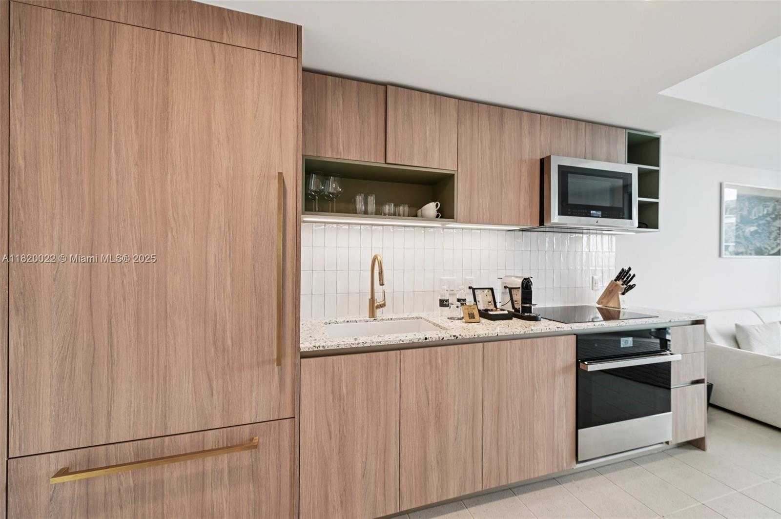 Small Image of 159 NORTH EAST 6TH ST #3407, Miami Number 11