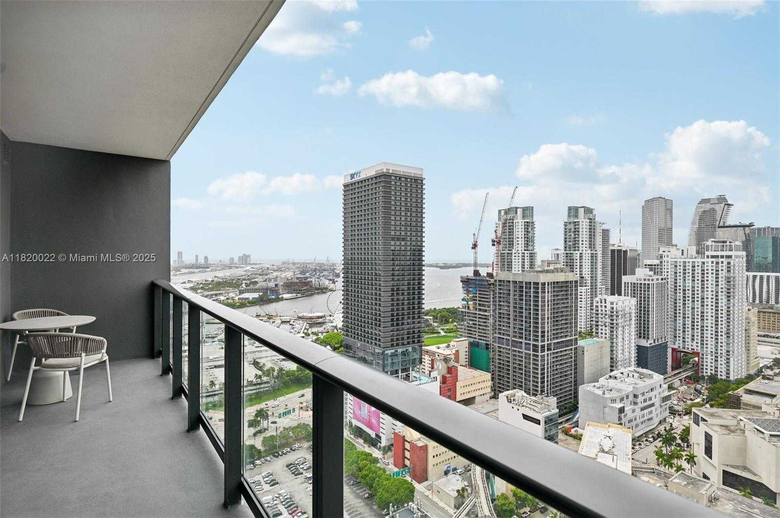 Small Image of 159 NORTH EAST 6TH ST #3407, Miami Number 16