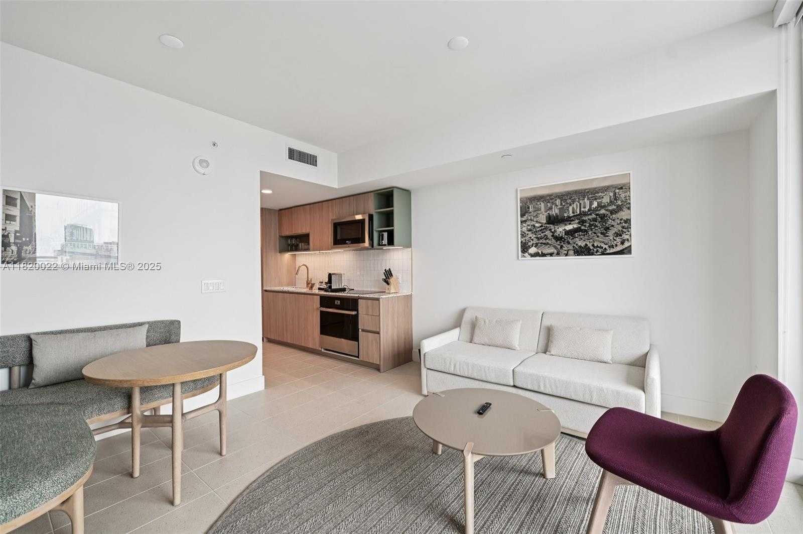 Small Image of 159 NORTH EAST 6TH ST #3407, Miami Number 8