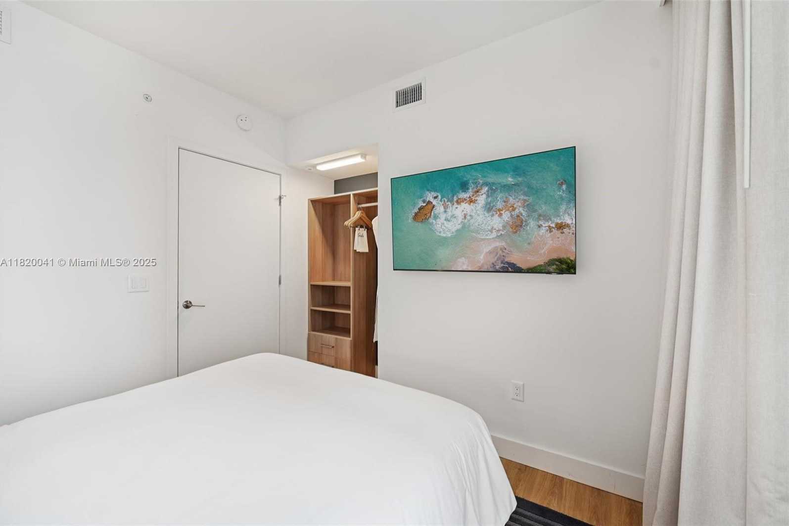 Small Image of 601 NORTH EAST 1ST AVE #1901, Miami Number 11