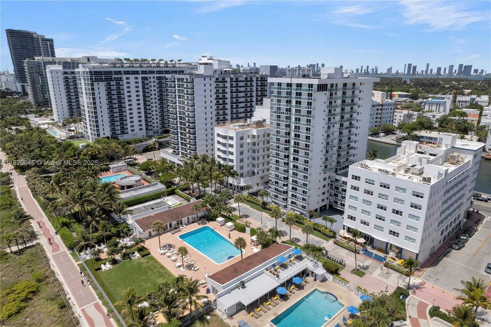 Small Image of 2457 COLLINS AVE #201, Miami Beach Number 36