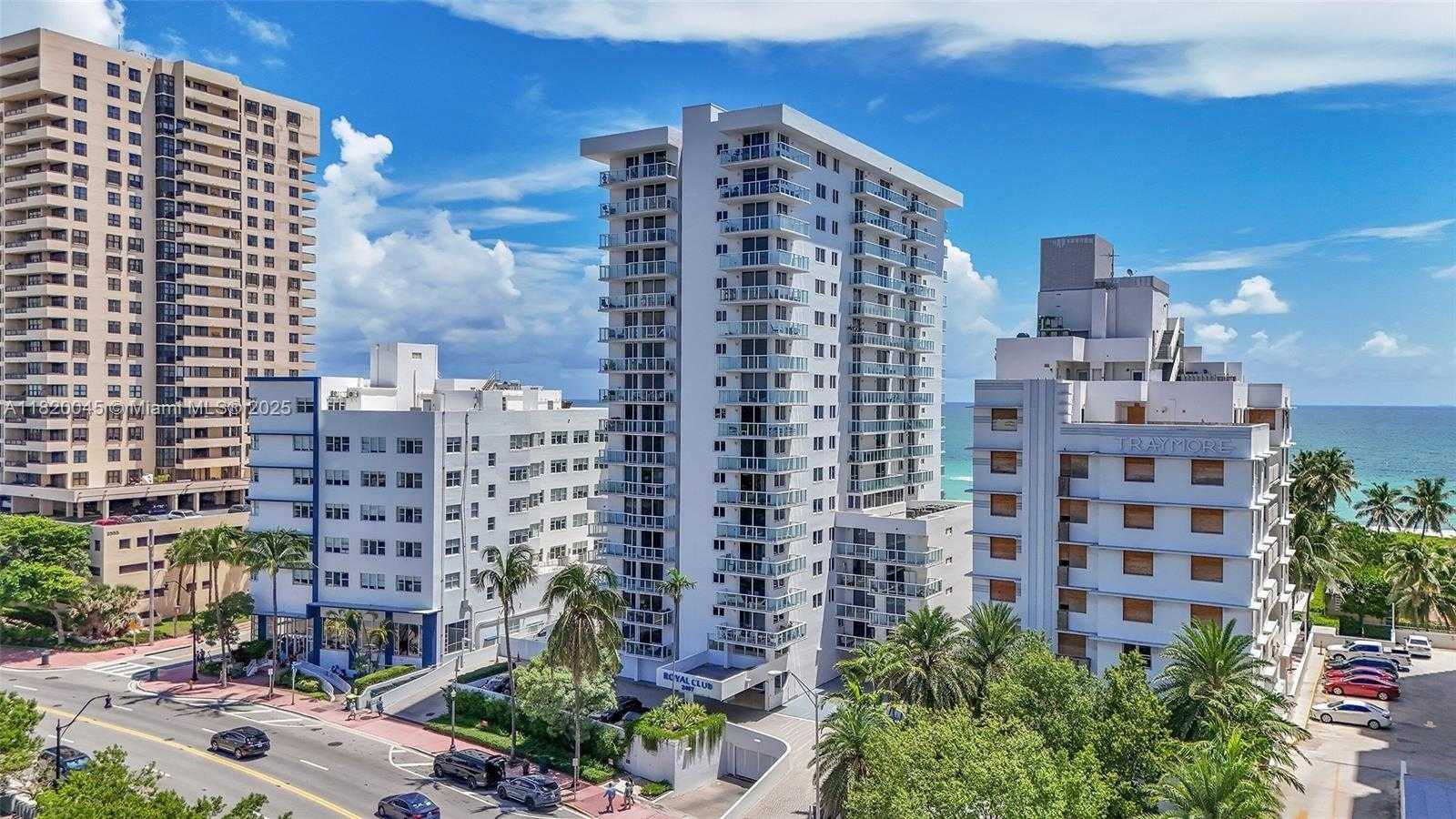 Small Image of 2457 COLLINS AVE #201, Miami Beach Number 50