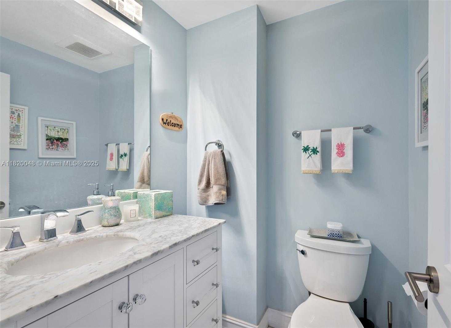 Small Image of 888 BRICKELL KEY DR #1006, Miami Number 10