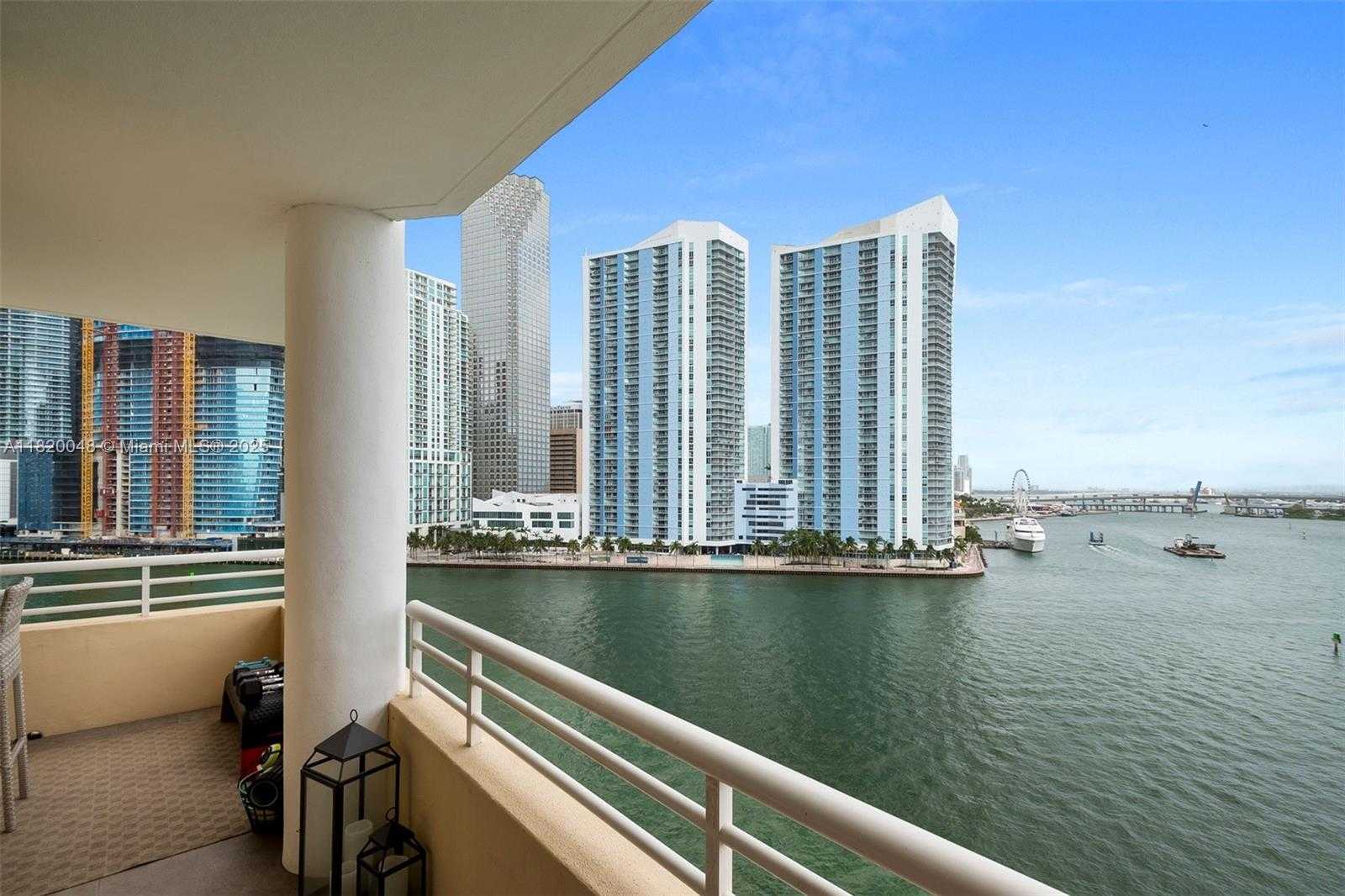 Small Image of 888 BRICKELL KEY DR #1006, Miami Number 2