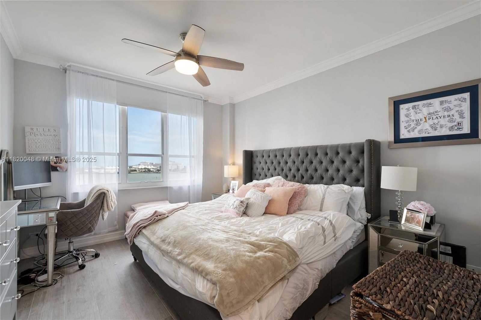 Small Image of 888 BRICKELL KEY DR #1006, Miami Number 8