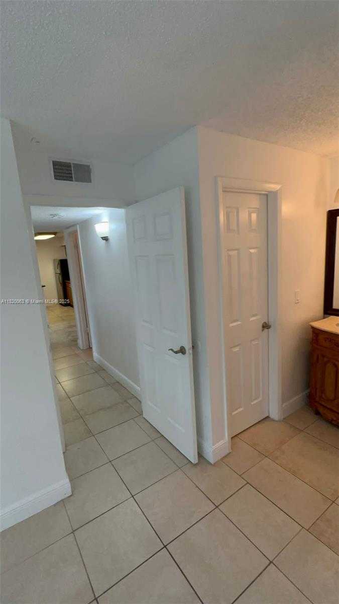 Small Image of 1263 SOUTH WEST 46TH AVE #2104, Pompano Beach Number 2