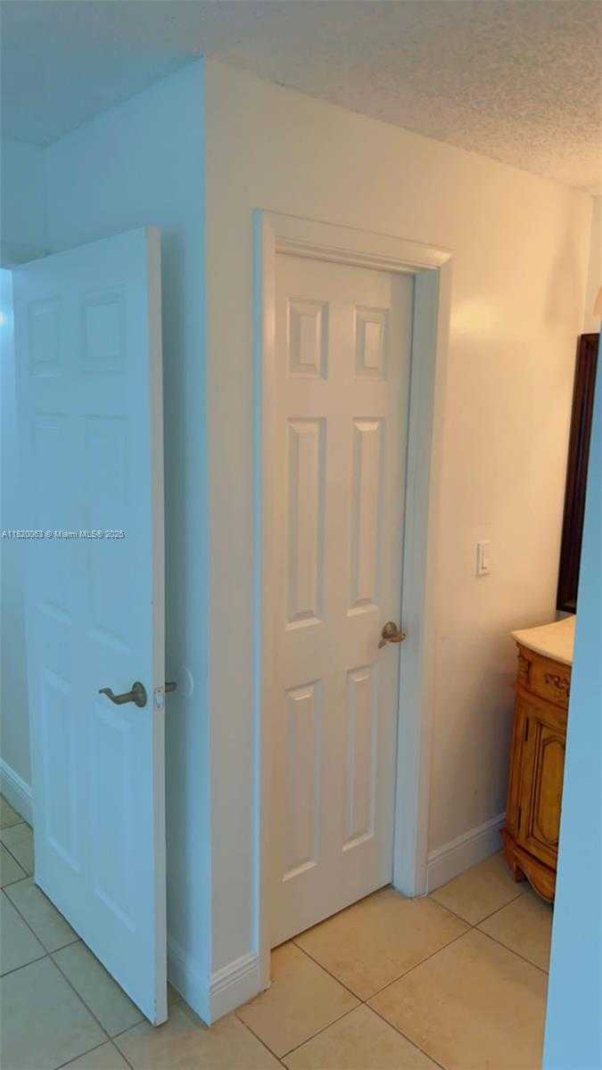 Small Image of 1263 SOUTH WEST 46TH AVE #2104, Pompano Beach Number 7