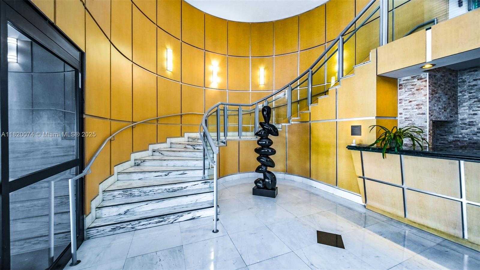 Small Image of 6770 INDIAN CREEK DR #7B, Miami Beach Number 20