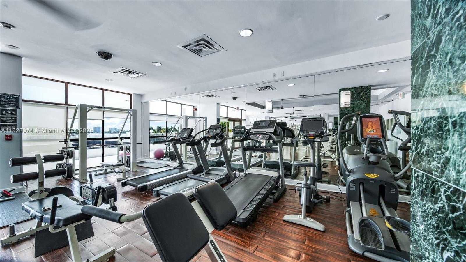 Small Image of 6770 INDIAN CREEK DR #7B, Miami Beach Number 23