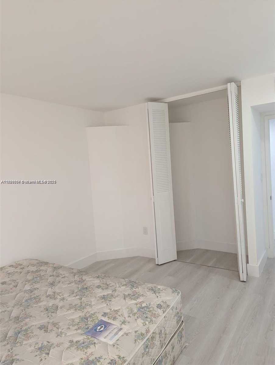 Small Image of 2801 NORTH EAST 183RD ST #1709W, Aventura Number 6