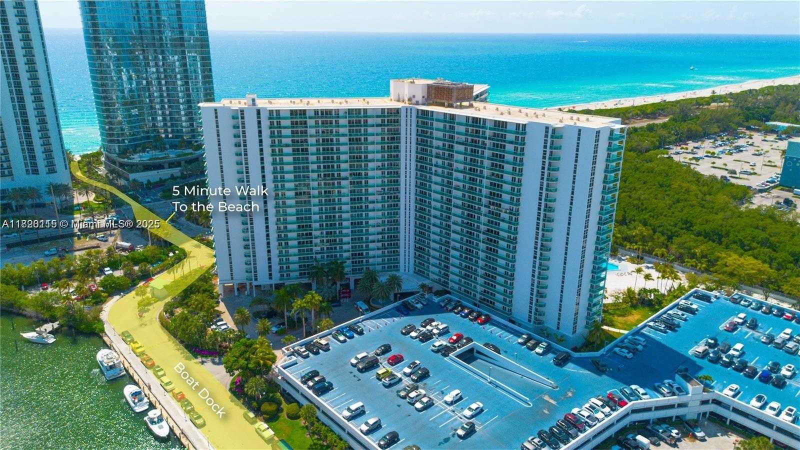 Small Image of 100 BAYVIEW DR #1609, Sunny Isles Beach Number 14