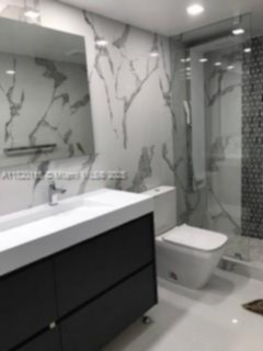 Small Image of 100 BAYVIEW DR #1609, Sunny Isles Beach Number 30