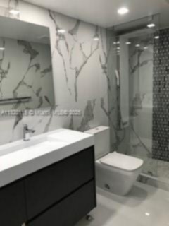 Small Image of 100 BAYVIEW DR #1609, Sunny Isles Beach Number 33