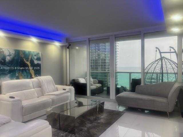 Small Image of 100 BAYVIEW DR #1609, Sunny Isles Beach Number 44
