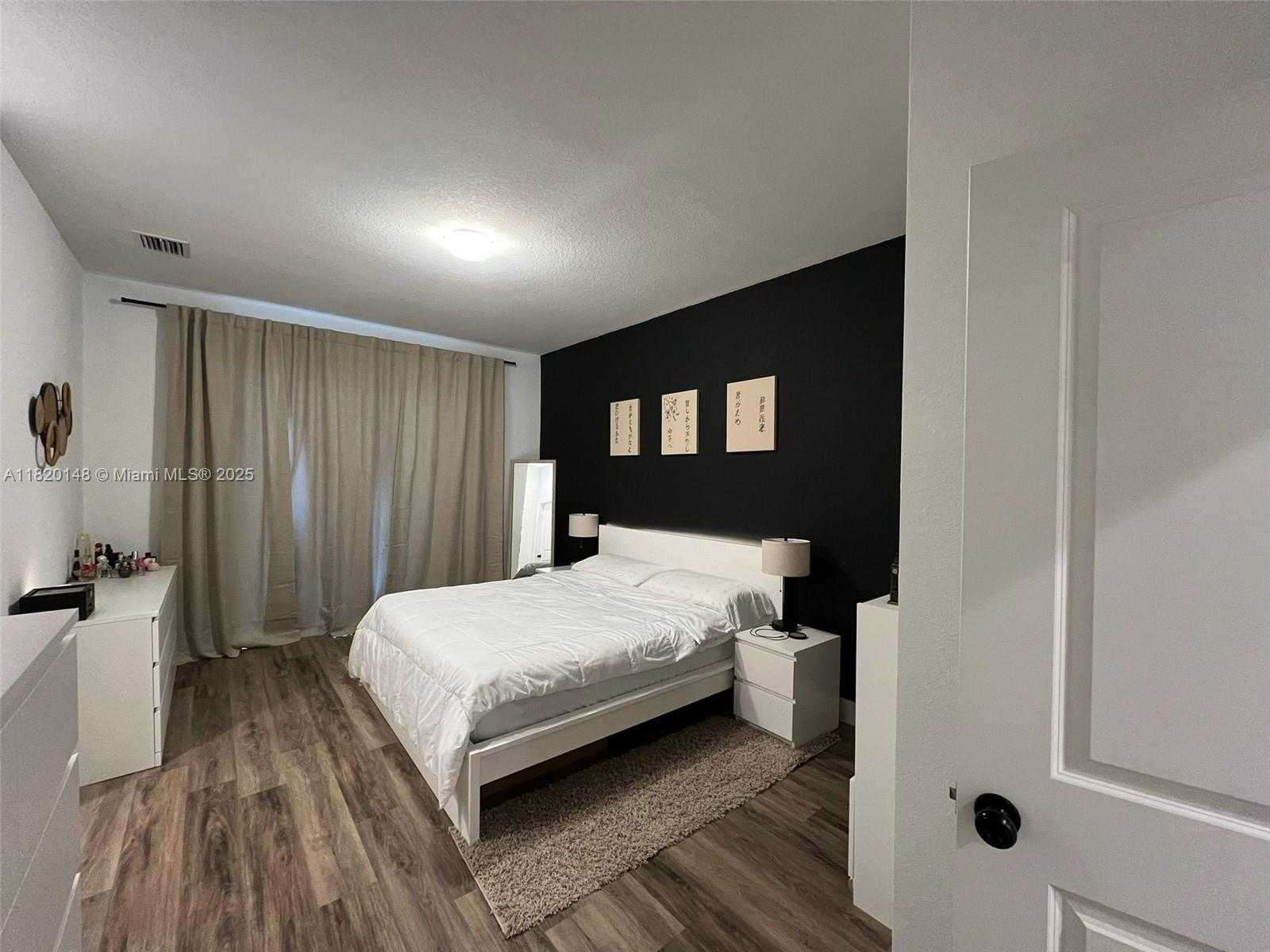 Small Image of 13649 SOUTH WEST 157TH PL, Miami Number 24