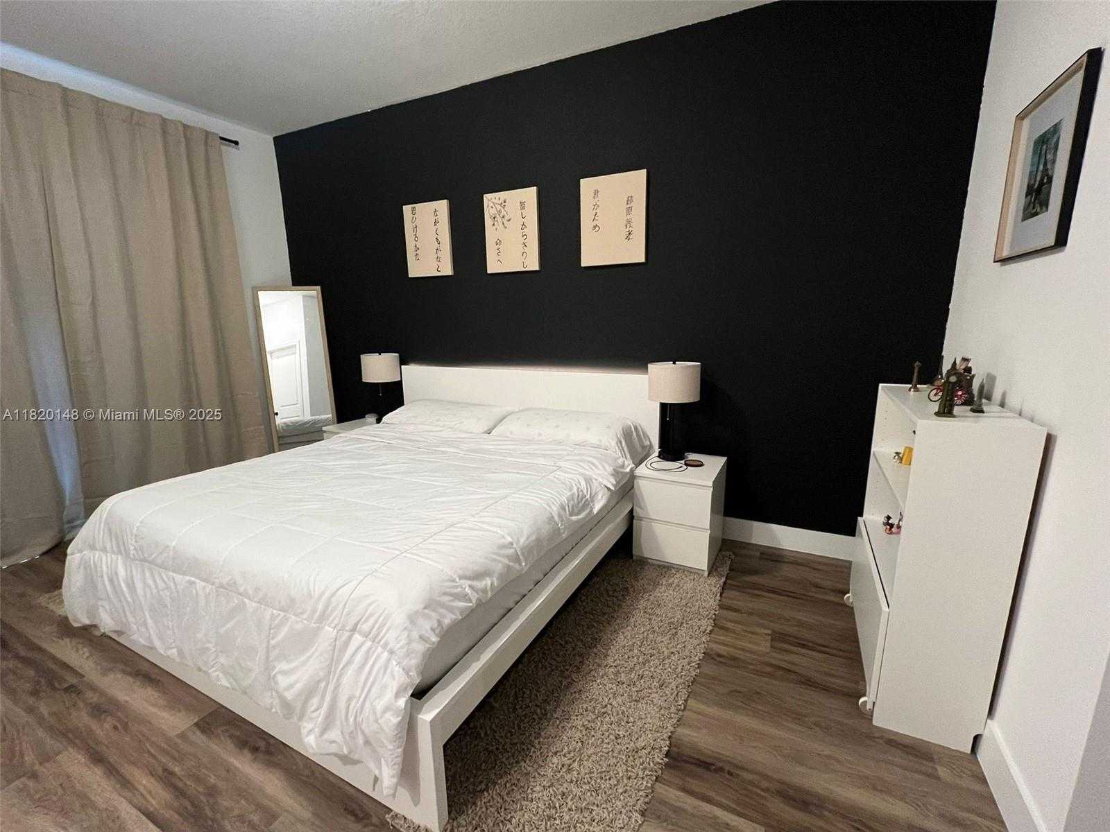 Small Image of 13649 SOUTH WEST 157TH PL, Miami Number 25