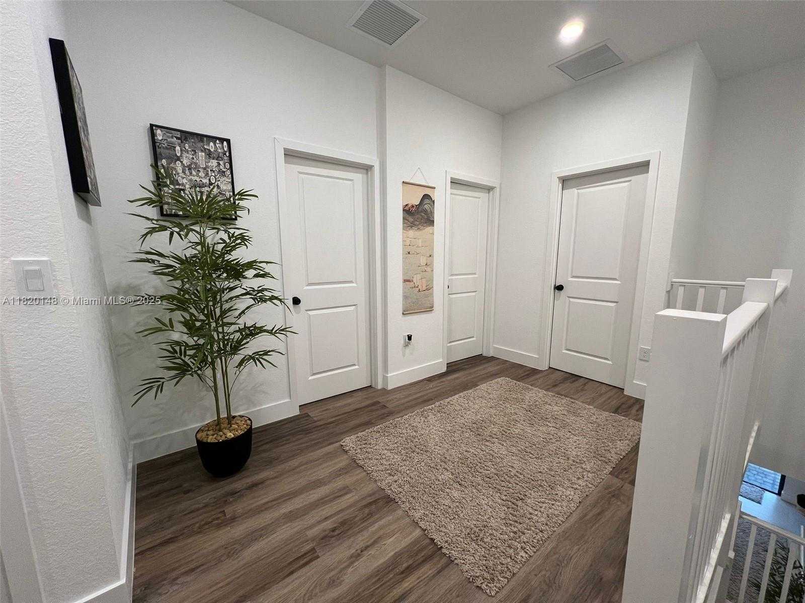 Small Image of 13649 SOUTH WEST 157TH PL, Miami Number 29