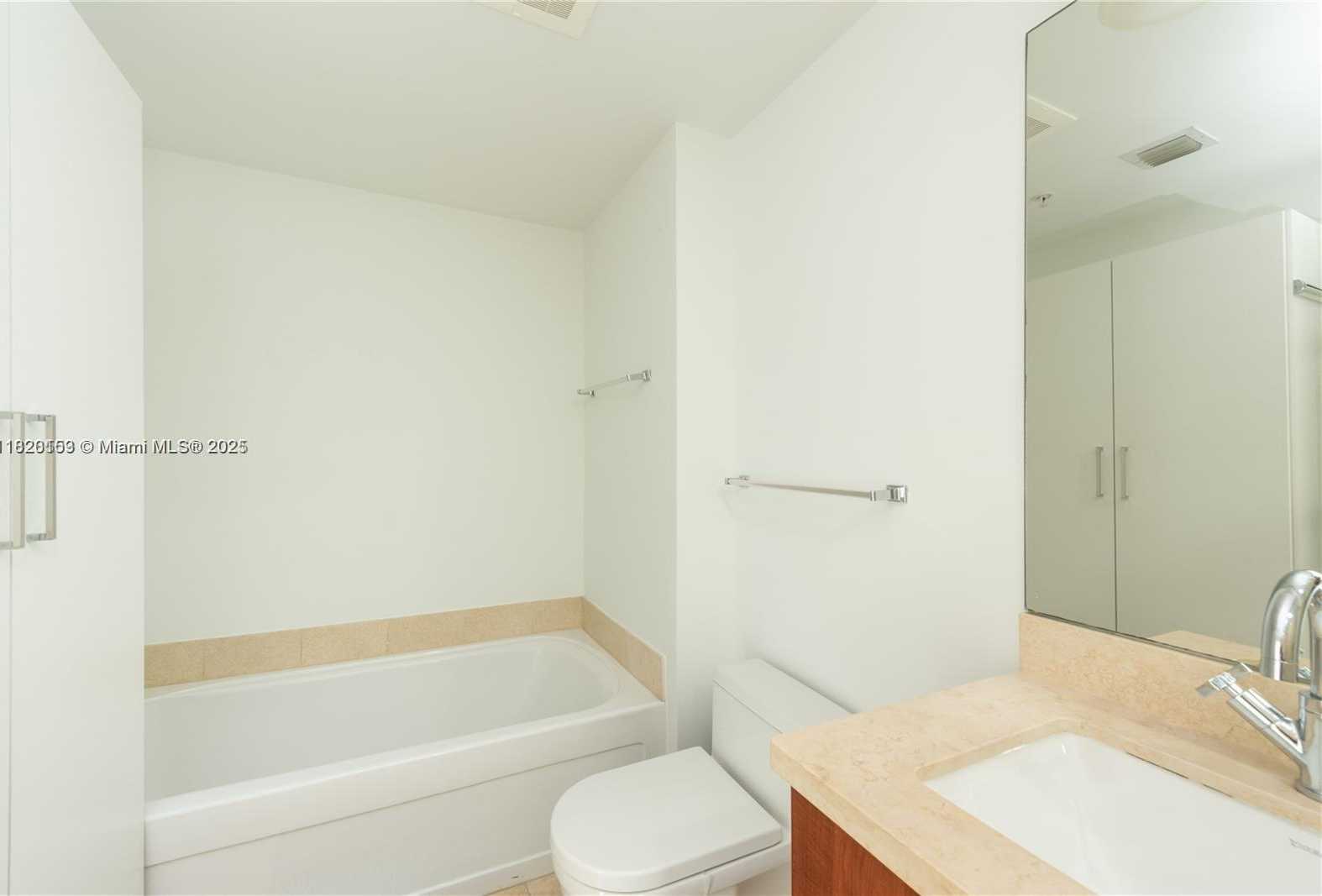 Small Image of 1111 SOUTH WEST 1ST AVE #3218-N, Miami Number 10