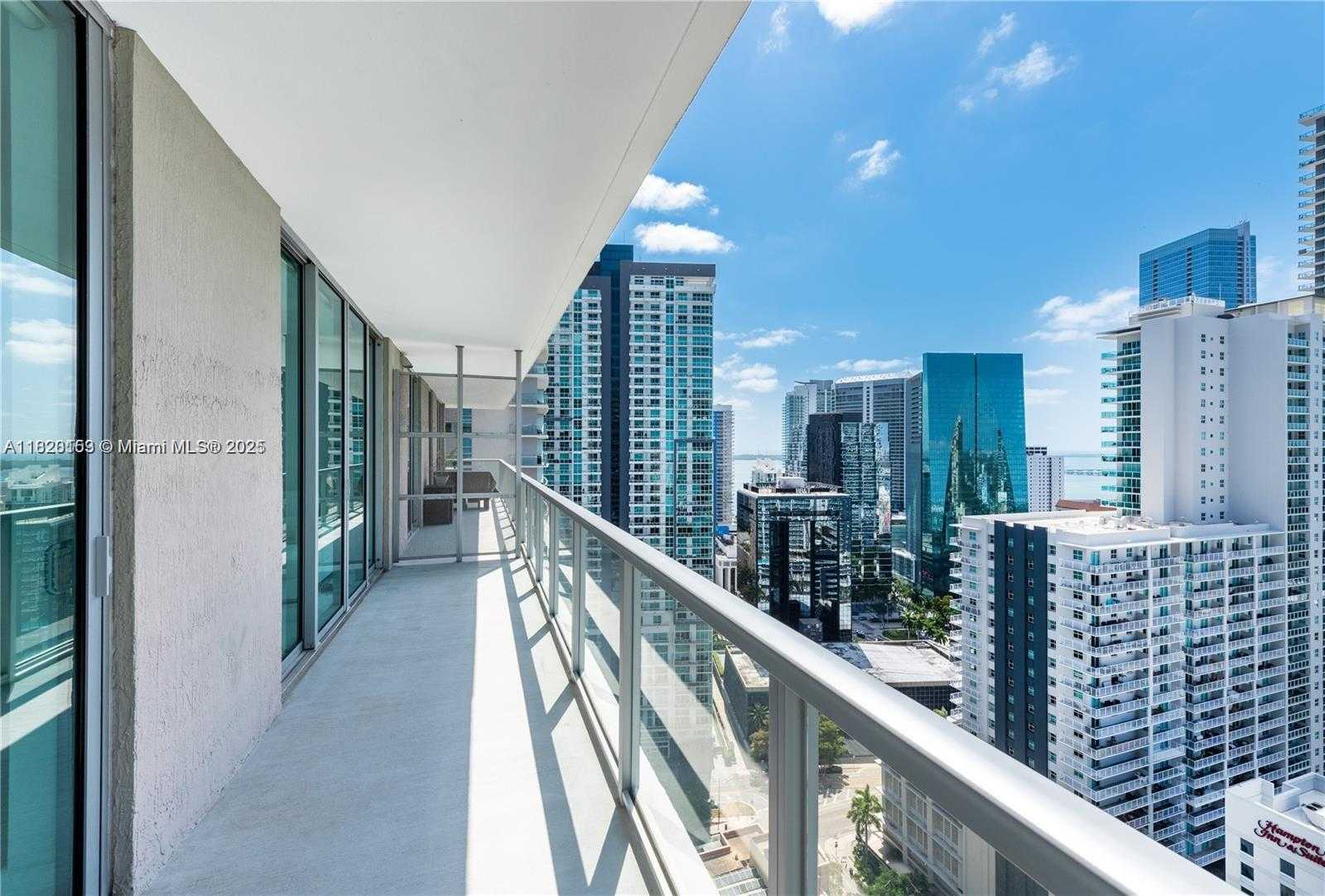 Small Image of 1111 SOUTH WEST 1ST AVE #3218-N, Miami Number 16