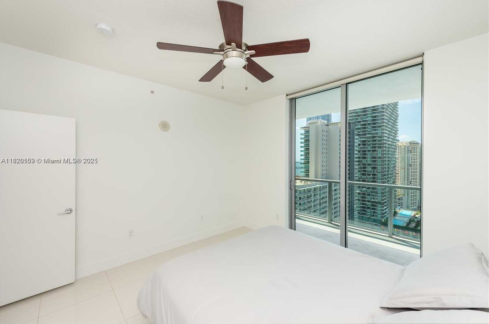 Small Image of 1111 SOUTH WEST 1ST AVE #3218-N, Miami Number 8
