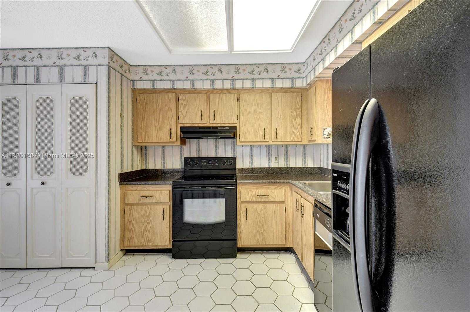 Small Image of 14575 BONAIRE BLVD #308, Delray Beach Number 11