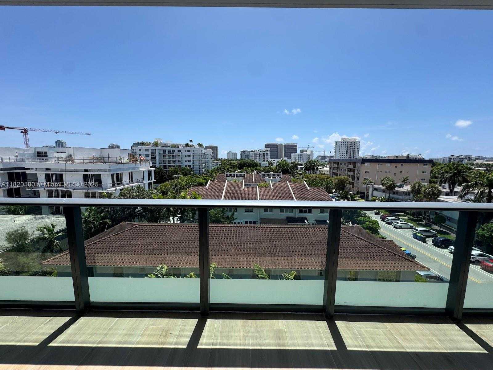 Small Image of 9901 WEST BAY HARBOUR DR #605, Bay Harbor Islands Number 16