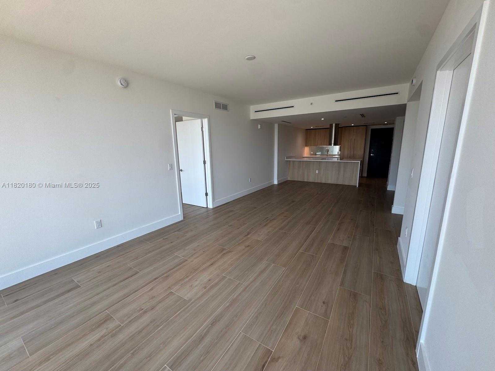 Small Image of 9901 WEST BAY HARBOUR DR #605, Bay Harbor Islands Number 19