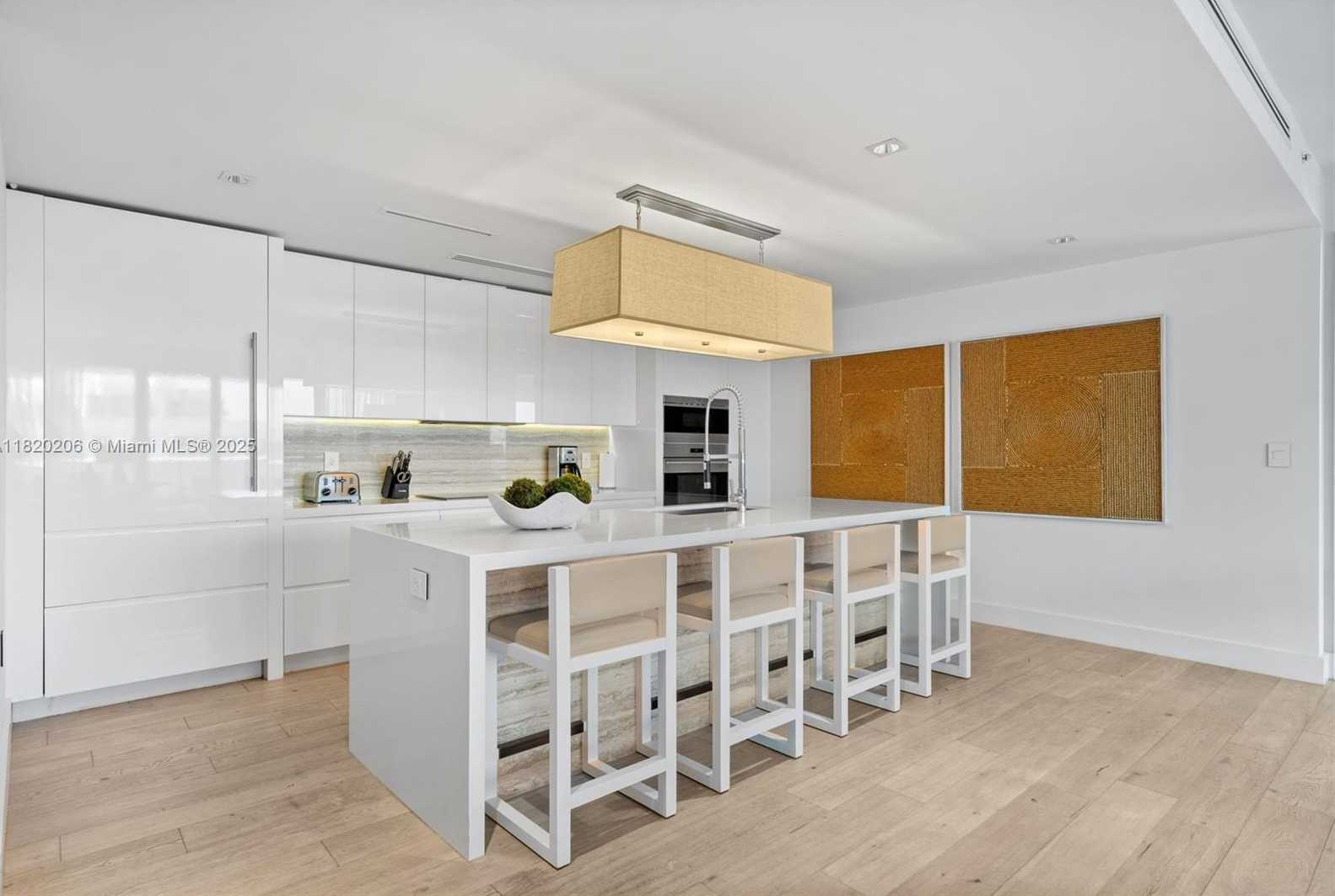 Small Image of 102 24TH ST #PH-1706, Miami Beach Number 14