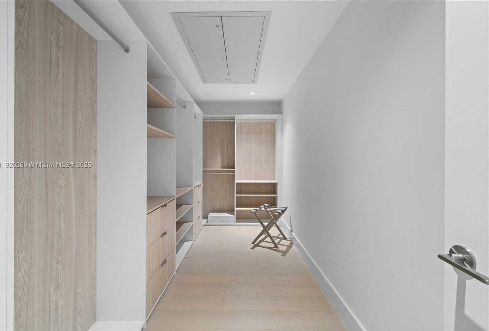 Small Image of 102 24TH ST #PH-1706, Miami Beach Number 31