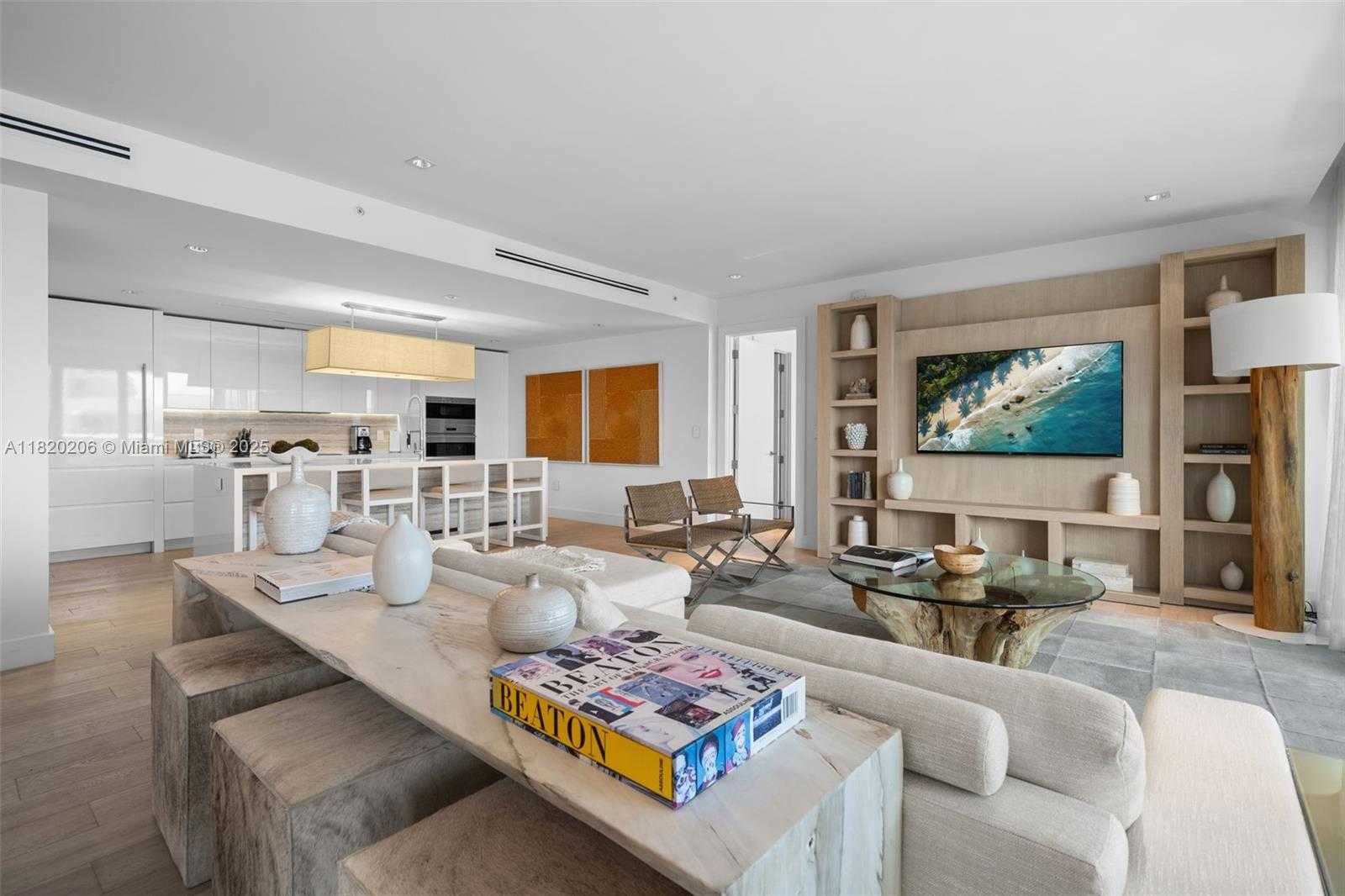 Small Image of 102 24TH ST #PH-1706, Miami Beach Number 4