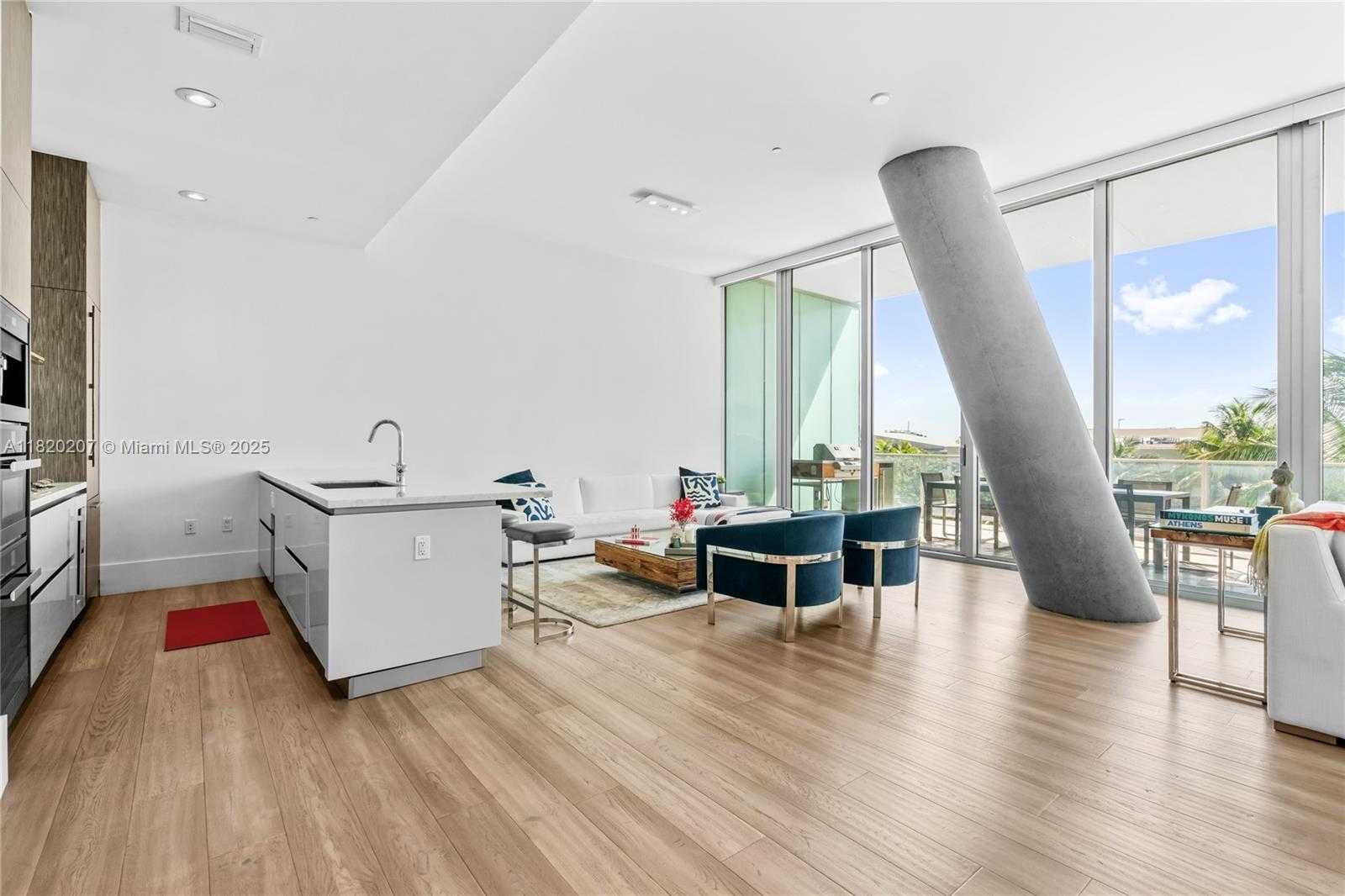 Small Image of 2675 SOUTH BAYSHORE DR #403S, Miami Number 4
