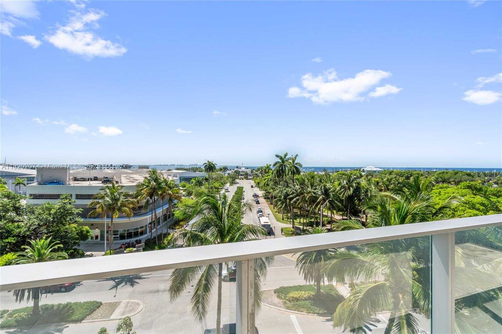 Small Image of 2675 SOUTH BAYSHORE DR #403S, Miami Number 54