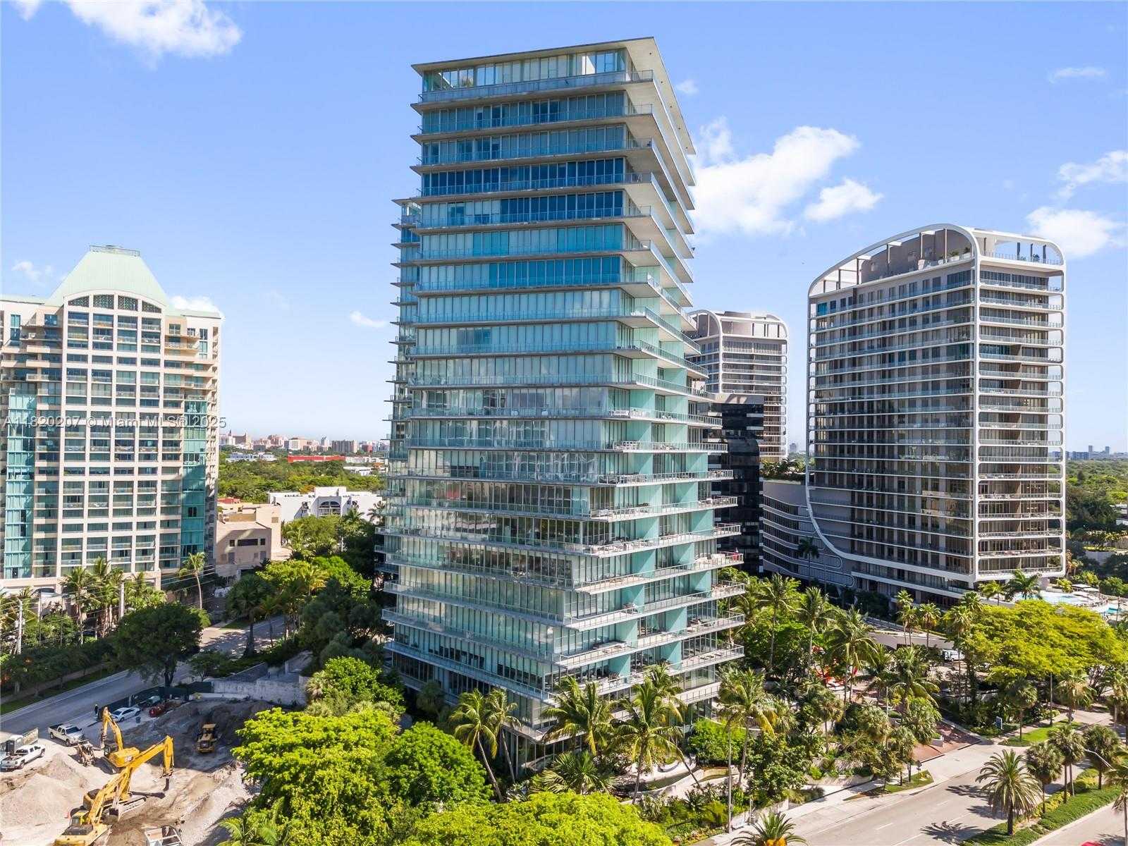 Small Image of 2675 SOUTH BAYSHORE DR #403S, Miami Number 61