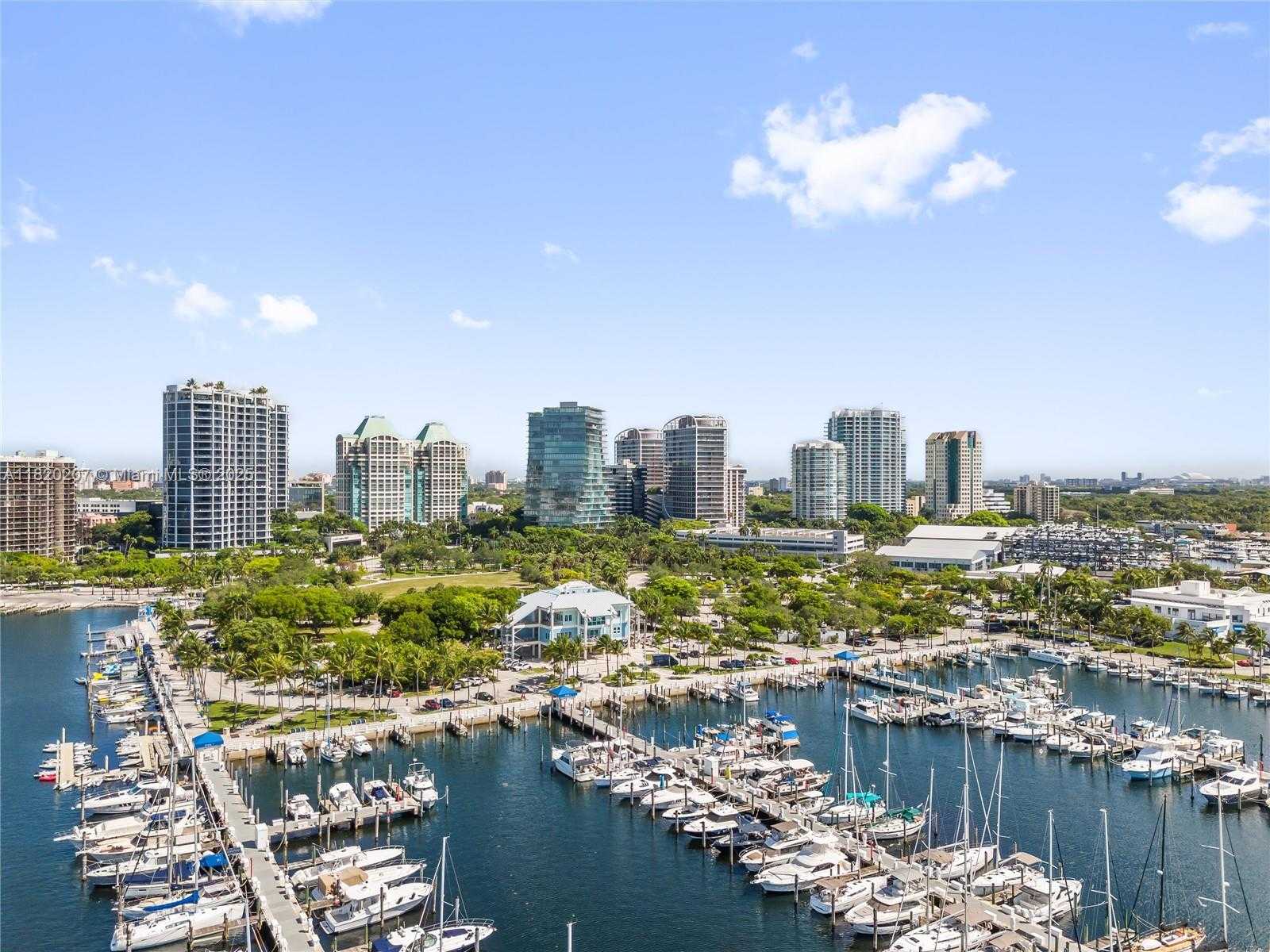 Small Image of 2675 SOUTH BAYSHORE DR #403S, Miami Number 67