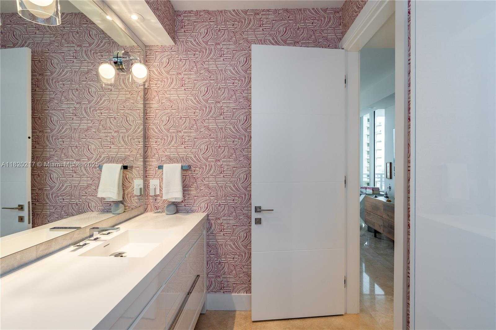 Small Image of 901 BRICKELL KEY BLVD #2602, Miami Number 19
