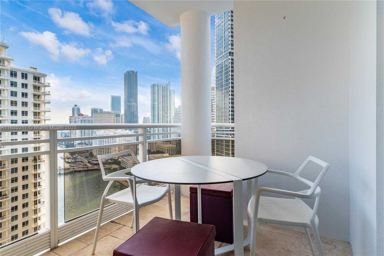 Small Image of 901 BRICKELL KEY BLVD #2602, Miami Number 3