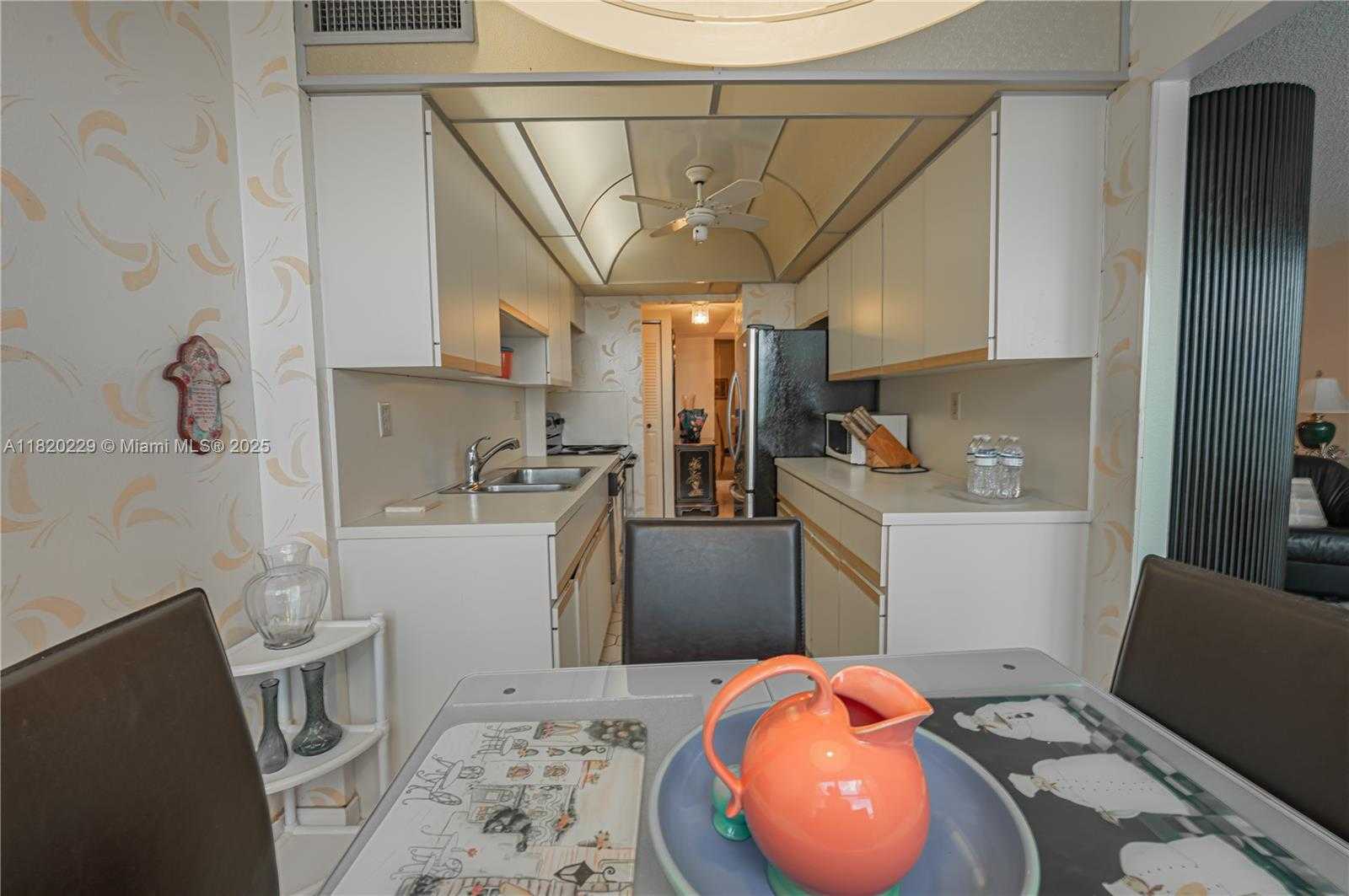 Small Image of 301 174TH ST #2317, Sunny Isles Beach Number 16