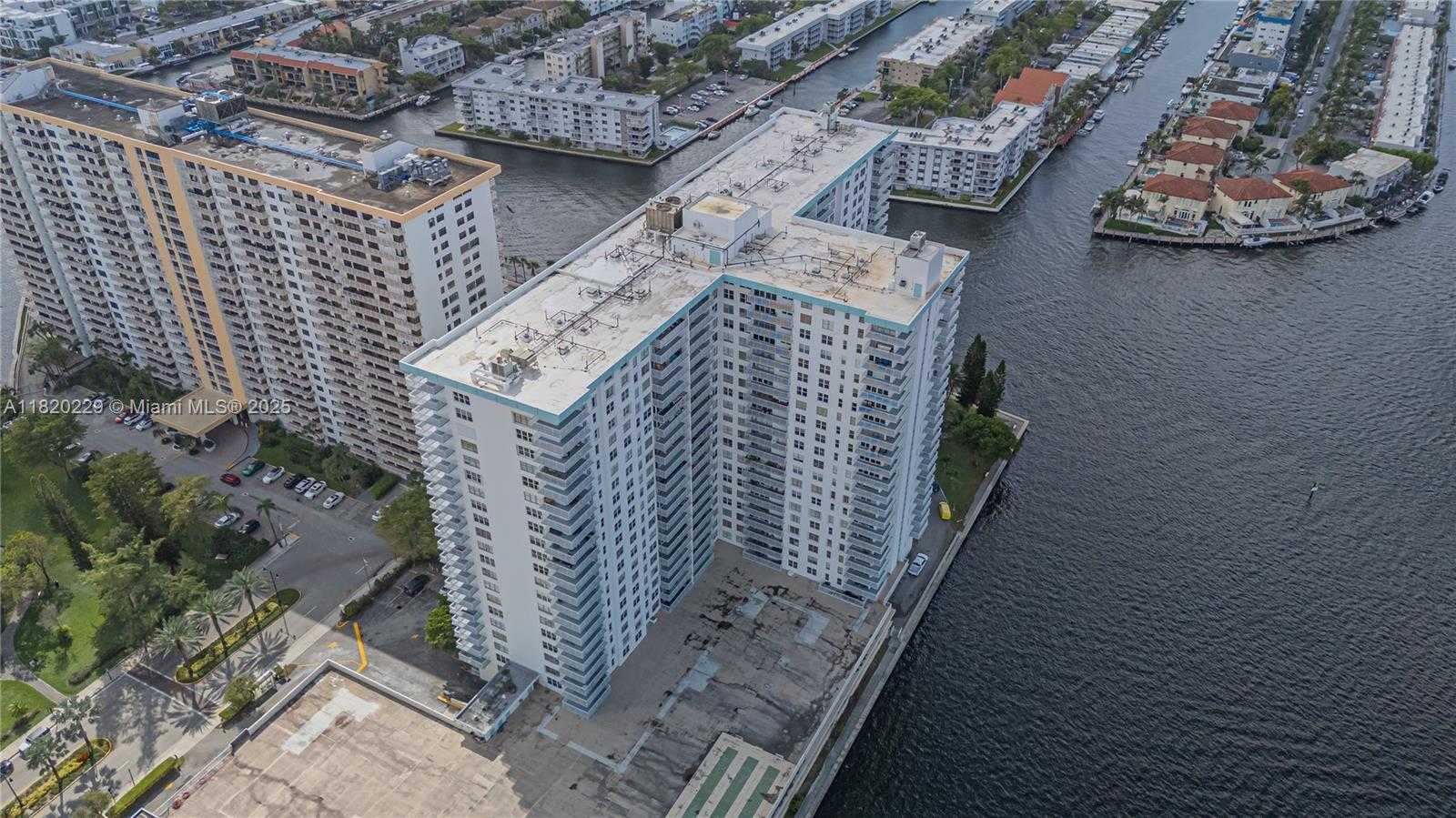 Small Image of 301 174TH ST #2317, Sunny Isles Beach Number 2