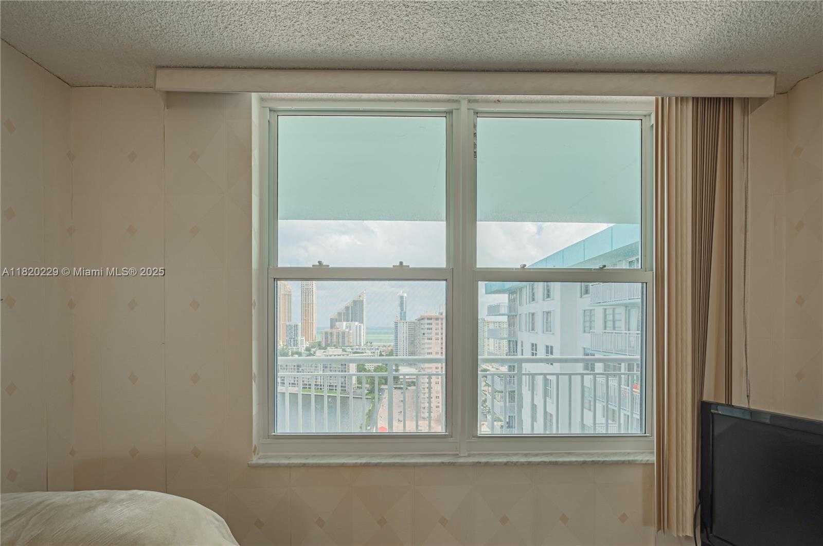Small Image of 301 174TH ST #2317, Sunny Isles Beach Number 30