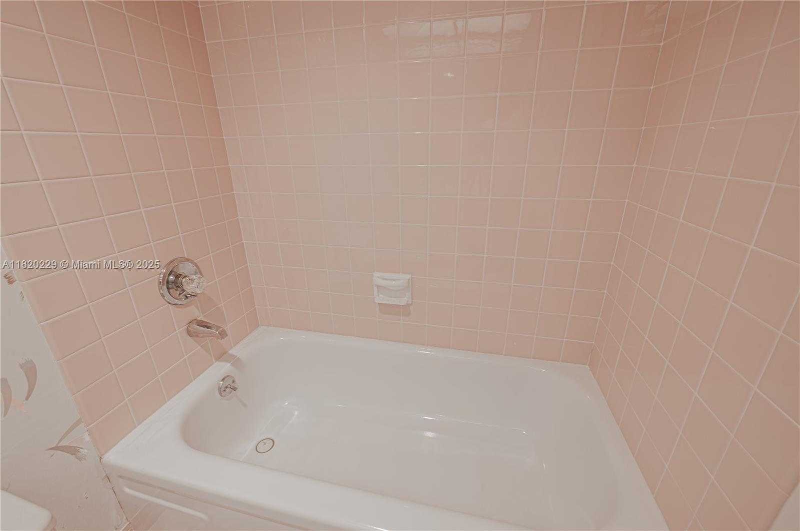 Small Image of 301 174TH ST #2317, Sunny Isles Beach Number 38