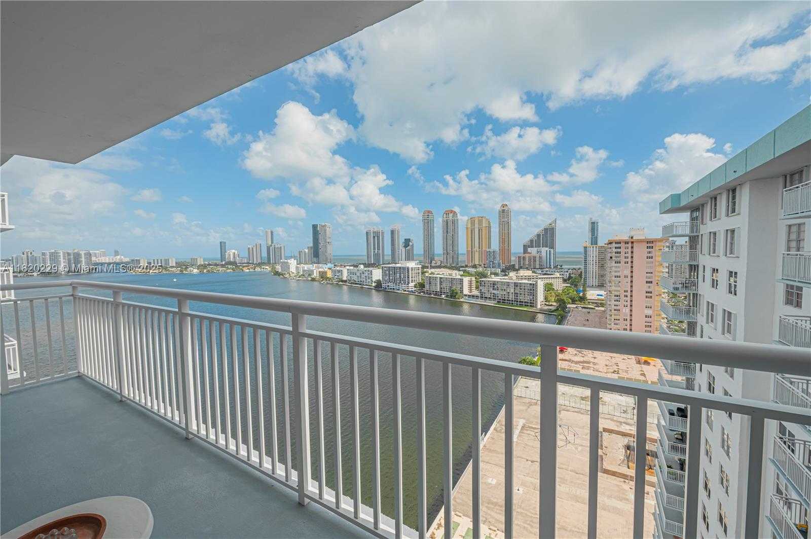 Small Image of 301 174TH ST #2317, Sunny Isles Beach Number 8