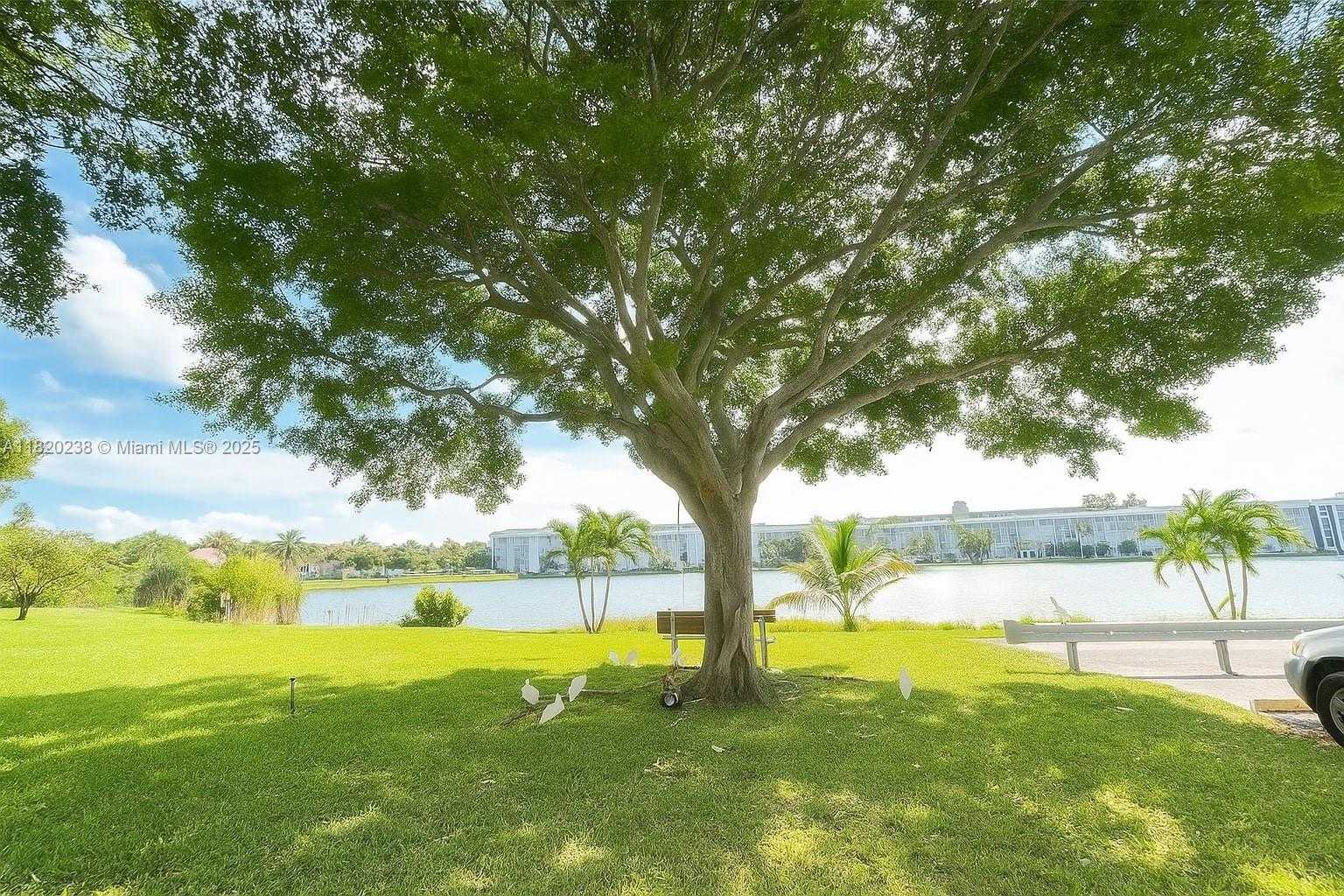 Small Image of 950 NORTH EAST 199TH ST #2H, Miami Number 18
