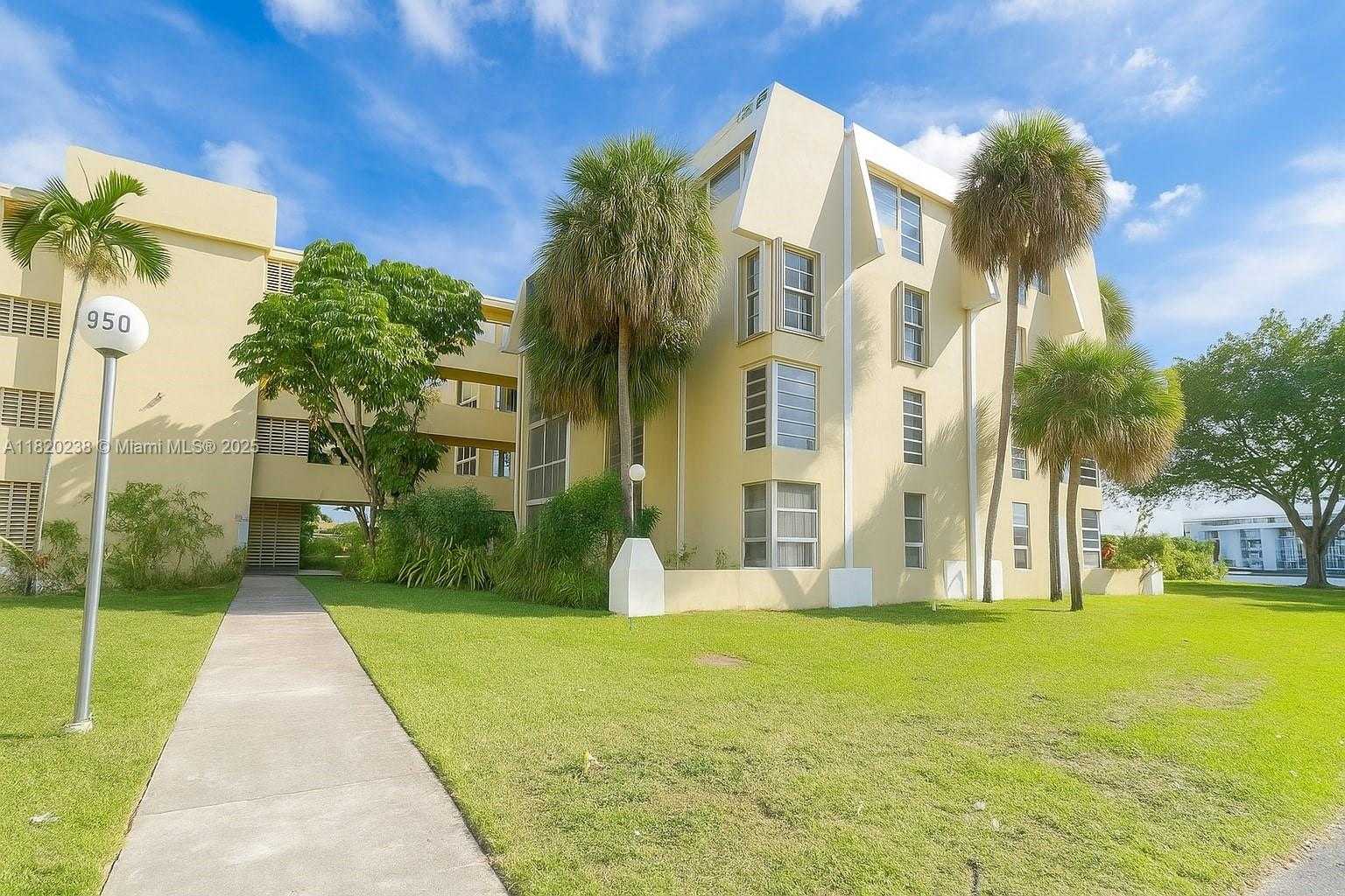 Small Image of 950 NORTH EAST 199TH ST #2H, Miami Number 20